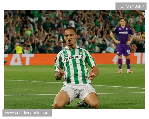 曼联弃将成西甲火爆攻击手，安东尼2射1传获本轮唯一满分，安东尼泰勒执法曼联的比赛