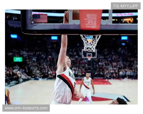 开拓者防守收口慢,给了太多空位